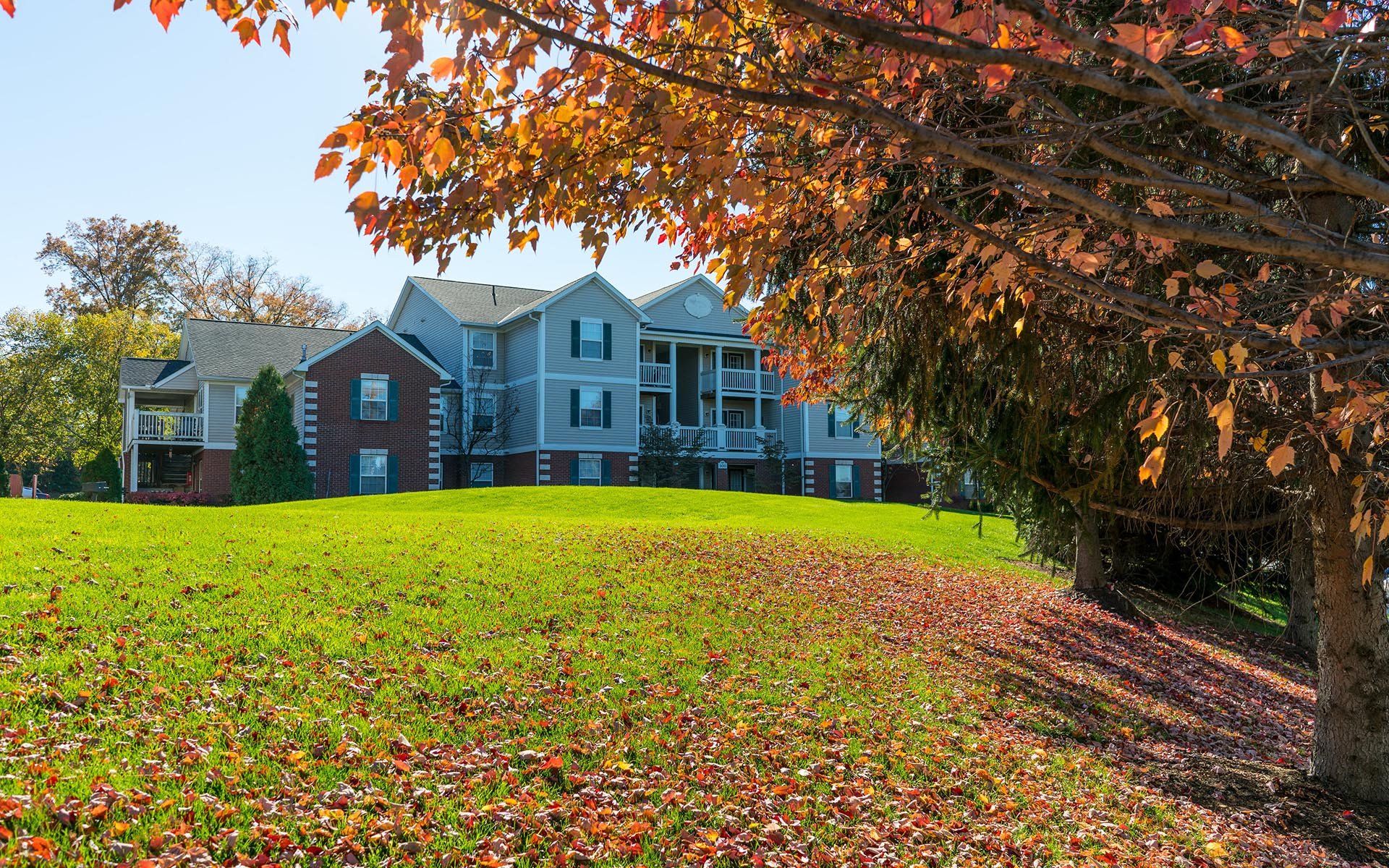 Apartments in Cuyahoga Falls, OH Forest Ridge Apartments